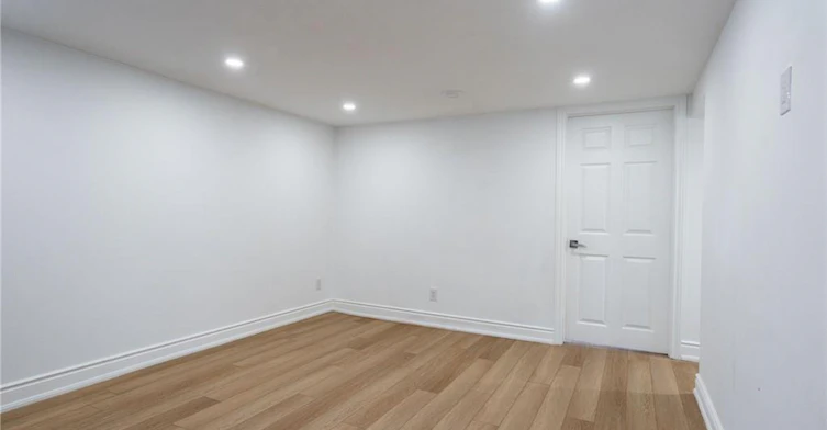 2-111 West 32nd Street, Hamilton, ON, L9C 5G8 - 8