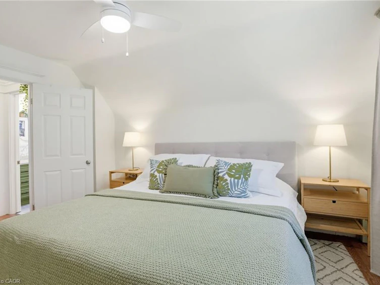146 Park Row S, Hamilton, ON, L8K 2J8 - 21