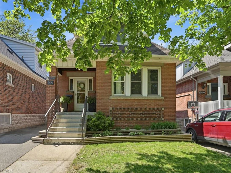 146 Park Row S, Hamilton, ON, L8K 2J8