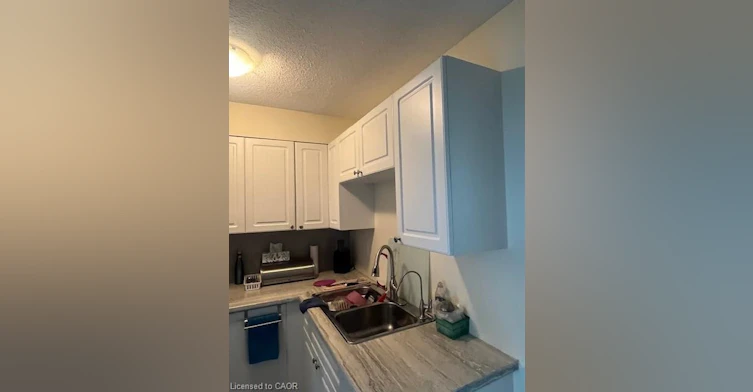 1105-225 Harvard Place, Waterloo, ON, N2J 4H4 - 14