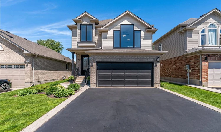 11 Goodwood Court