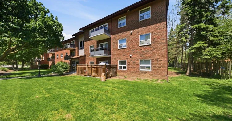 19-612 Grey Street, Brantford, ON, N3S 4Y1