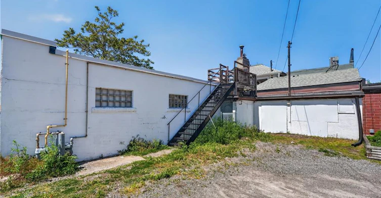 2-13 Main Street W, Grimsby, ON, L3M 1R3 - 12