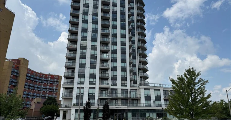 405-840 Queens Plate Drive, Toronto, ON, M9W 0E7