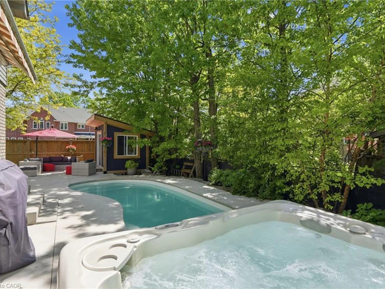 1300 Silvan Forest Drive, Burlington, ON, L7M 4L2 - 33