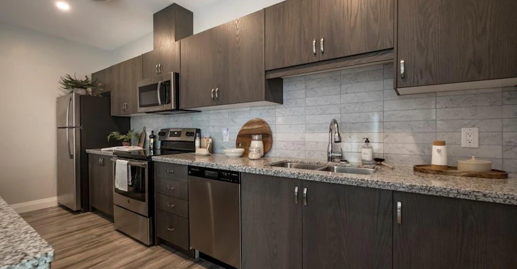 716-118 King Street E, Hamilton, ON, L8M 1A8 - 8