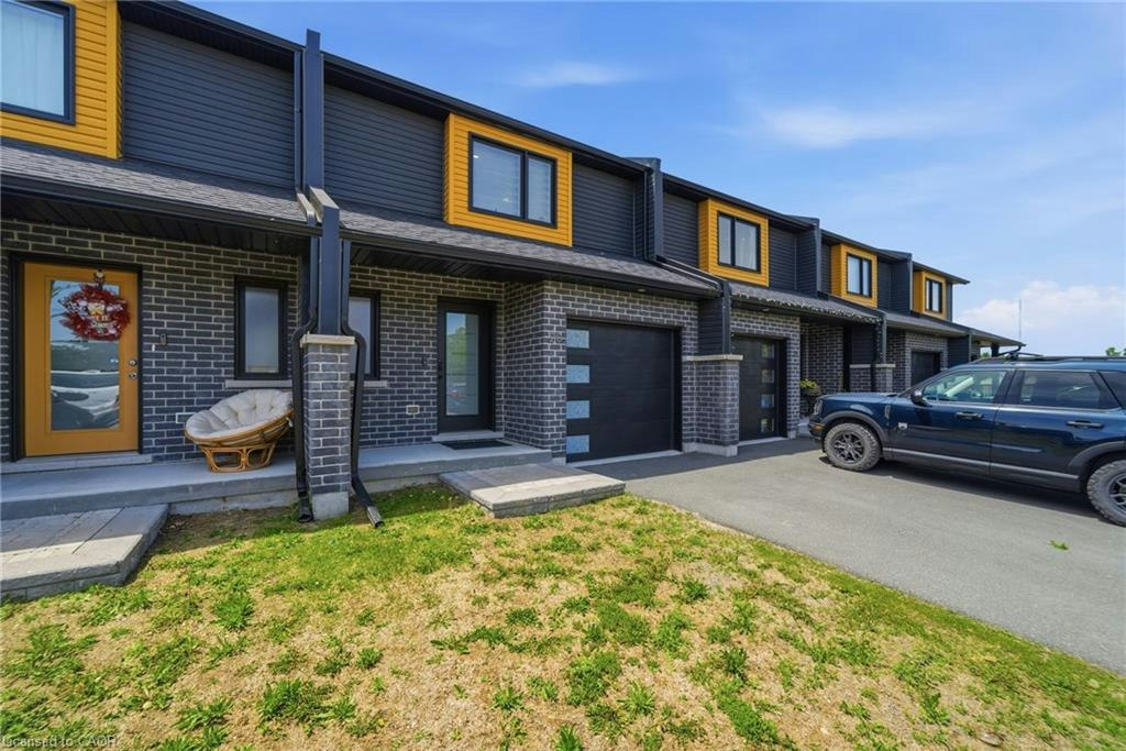 20 Brittany Lane, Quinte West, ON, K0K 2C0