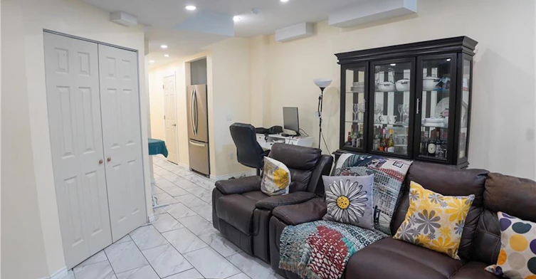 17 Whitton Drive, Brant, ON, L8S 4C6 - 38