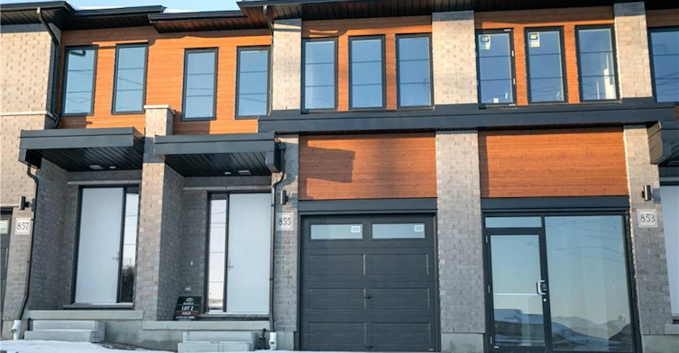 855 Robert Ferrie Drive, Kitchener, ON, N2R 0P2