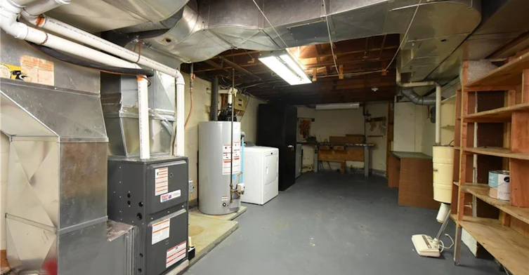 278 Huxley Avenue S, Hamilton, ON, L8K 2R4 - 24