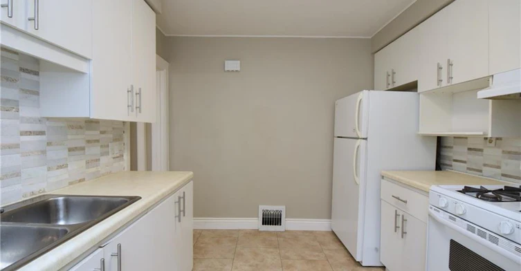 278 Huxley Avenue S, Hamilton, ON, L8K 2R4 - 11