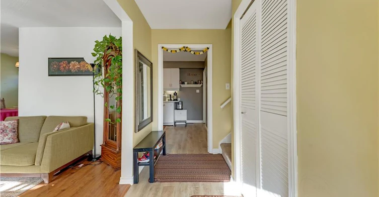 510 Edenbrook Place, Waterloo, ON, N2L 4N5 - 9