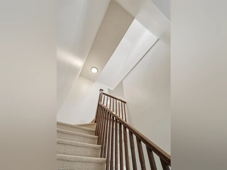 35-99 Panabaker Drive, Hamilton, ON, L9G 0A3 - 16