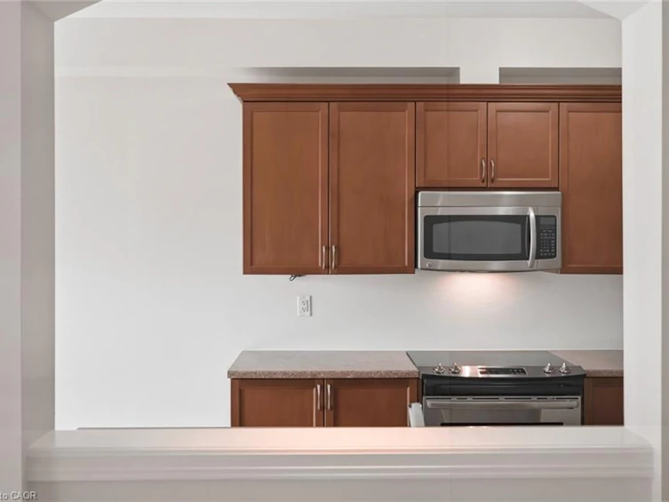 35-99 Panabaker Drive, Hamilton, ON, L9G 0A3 - 8