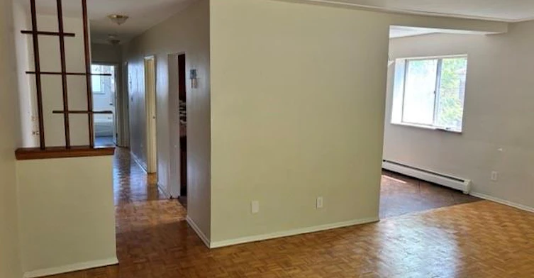 1-2205 King Street E, Hamilton, ON, L8K 1W9 - 4