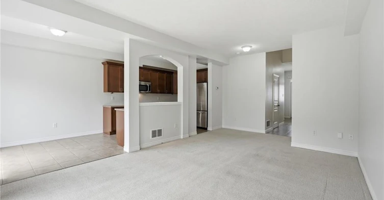 35-99 Panabaker Drive, Hamilton, ON, L9G 0A3 - 6