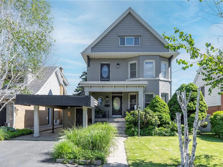 47 Mountain Park Avenue, Hamilton, ON, L9A 1A1 - 2
