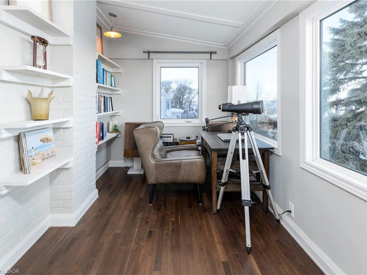 47 Mountain Park Avenue, Hamilton, ON, L9A 1A1 - 24