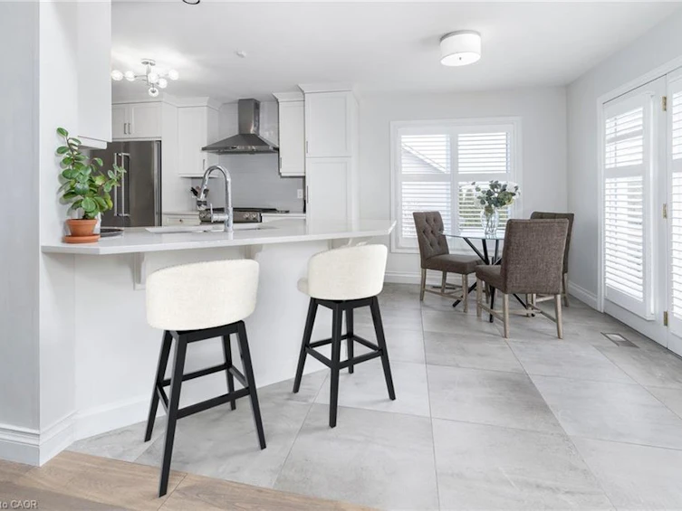 4021 Mountain Street, Lincoln, ON, L3J 0K9 - 12