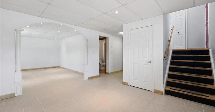 379 Southworth Street S, Welland, ON, L3B 2A1 - 23
