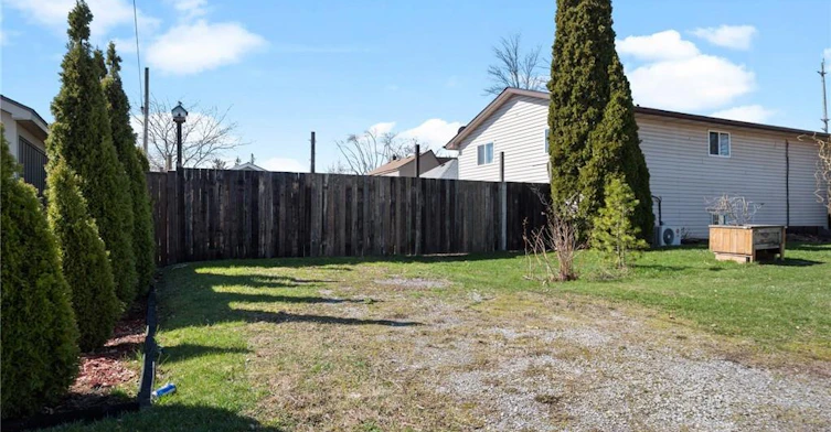 379 Southworth Street S, Welland, ON, L3B 2A1 - 33