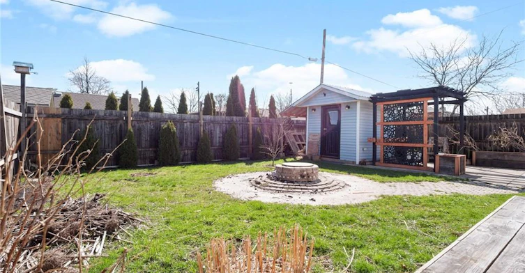 379 Southworth Street S, Welland, ON, L3B 2A1 - 3