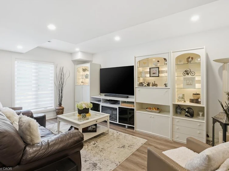 24 Willow Bank Common, St. Catharines, ON, L2S 4C8 - 43