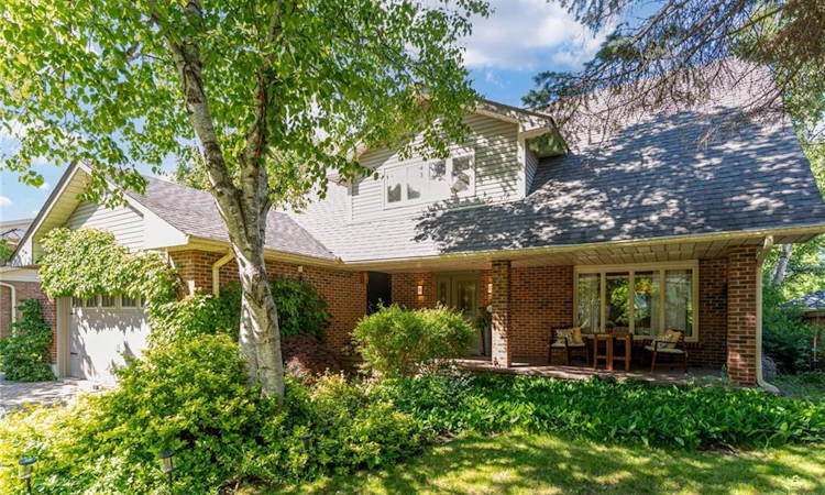 253 Mccraney Street W