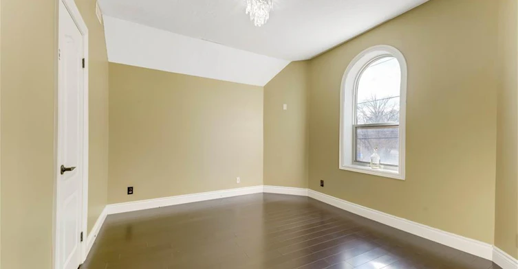 upper-561 Queen Street S, Kitchener, ON, N2G 1W9 - 17