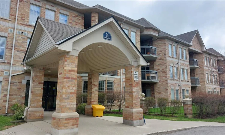 312-59 Critzia Drive
