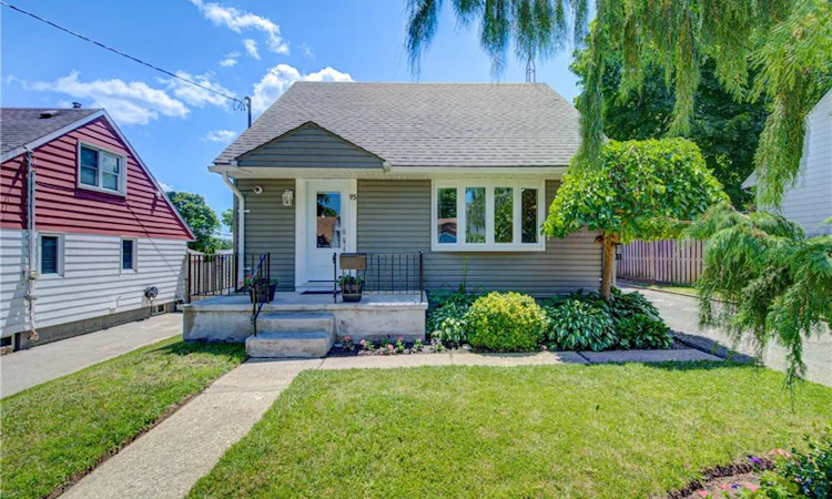93 Stewart Avenue