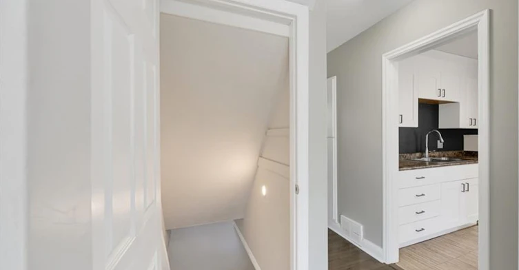 50 Columbia Street W, Waterloo, ON, N2L 3K5 - 9