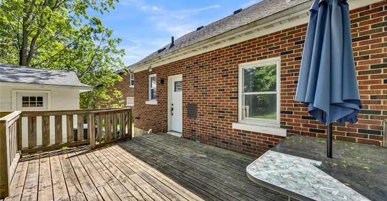 50 Columbia Street W, Waterloo, ON, N2L 3K5 - 33