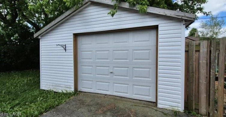 38 Huntington Avenue, Hamilton, ON, L8T 1X6 - 12