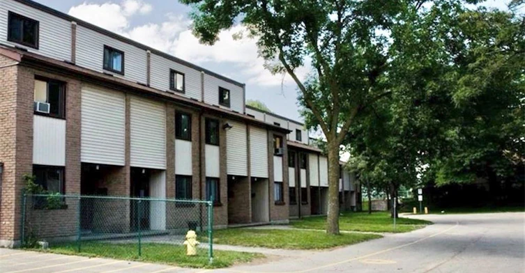 47-1200 Courtland Avenue E, Kitchener, ON, N2C 1K7