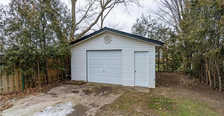 9 Fourth Avenue, St. Thomas, ON, N5R 4G8 - 31