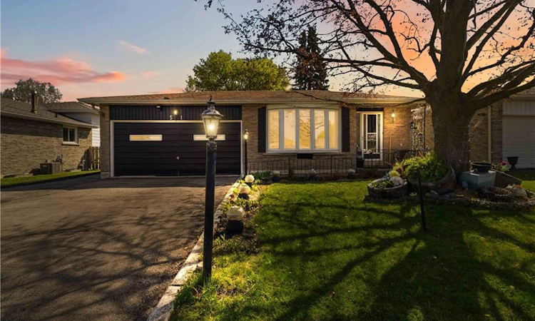 51 Abeles Avenue