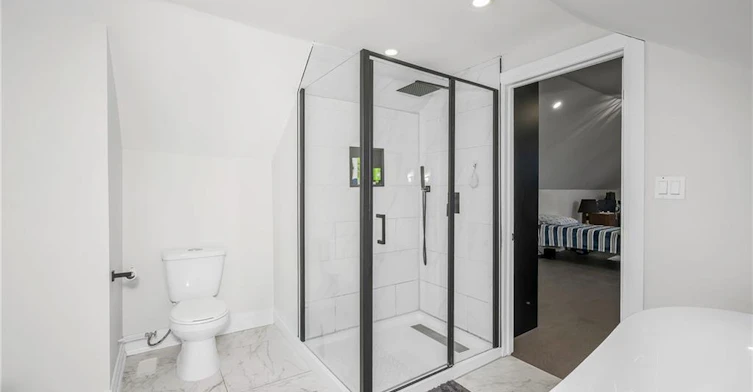 60 West 1st Street, Hamilton, ON, L9C 3C3 - 31