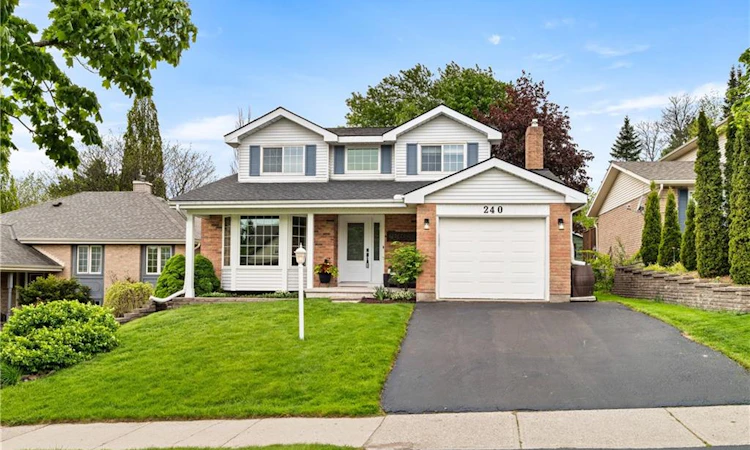 240 Grand River Boulevard