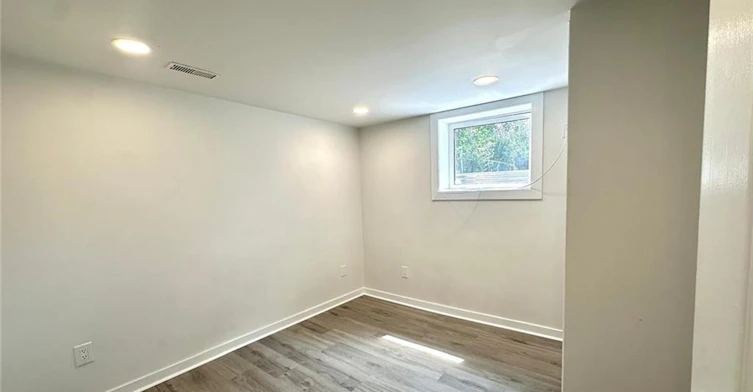 Lower-377 Jackson Street W, Hamilton, ON, L8P 1N2 - 7