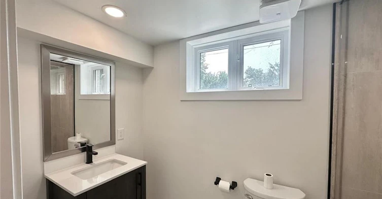 Lower-377 Jackson Street W, Hamilton, ON, L8P 1N2 - 9