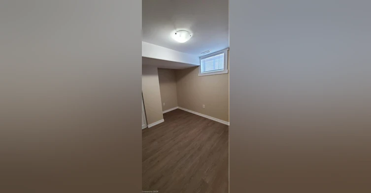 B-120 Elmwood Avenue, Cambridge, ON, N1R 4Y6 - 11