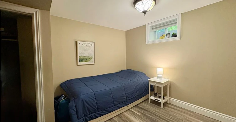 Lower-36 Gilbert Avenue, Hamilton, ON, L9G 1R4 - 10