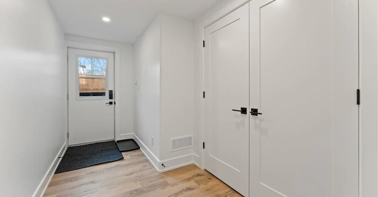 A-14 Gore Estate Court, North Dumfries, ON, N0B 1E0 - 2