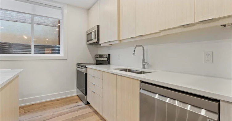 A-14 Gore Estate Court, North Dumfries, ON, N0B 1E0 - 7