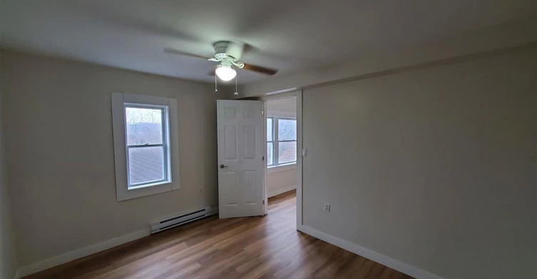 2-585 King Street, Welland, ON, L3B 3L3 - 2