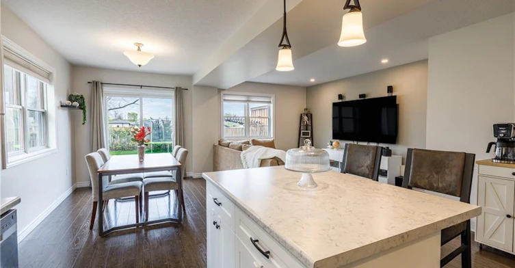 32 Frederick Street, Stratford, ON, N5A 3V4 - 13