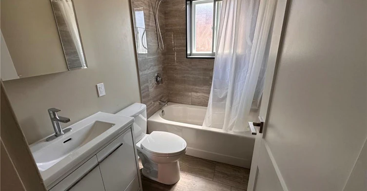 2-723 Upper James Street, Hamilton, ON, L9C 3A1 - 7