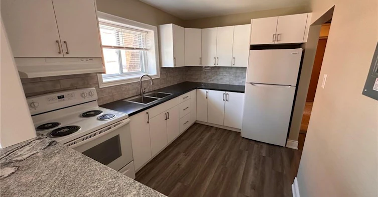2-723 Upper James Street, Hamilton, ON, L9C 3A1 - 4