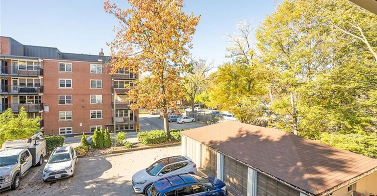 5-432 Burlington Avenue, Burlington, ON, L7S 1R4 - 30